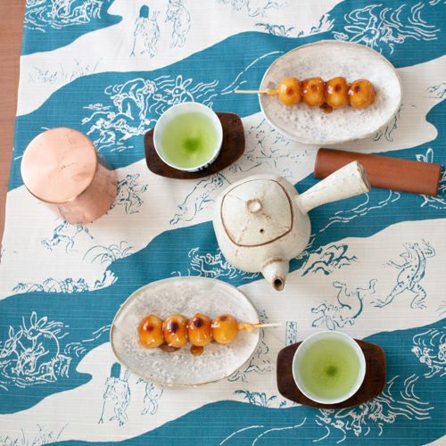 "Furoshiki" Wrapping Cloth - Sankin Reversible Choju-Jinbustu-Giga (104cm x104cm)