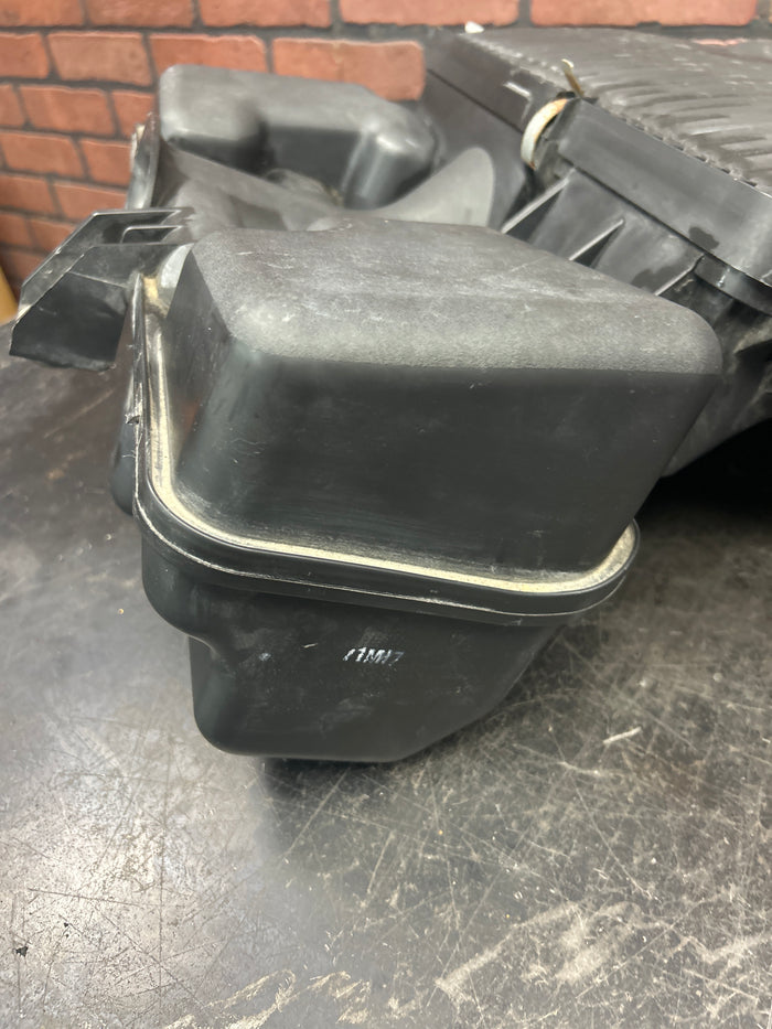 07-10 PONTIAC SOLSTICE GXP/SATURN SKY RL 2.0L AIR CLEANER INTAKE BOX DUCT TUBE