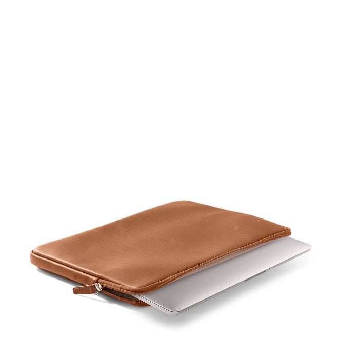 14-Inch-MacBook-Sleeve-Tan-044-229-1