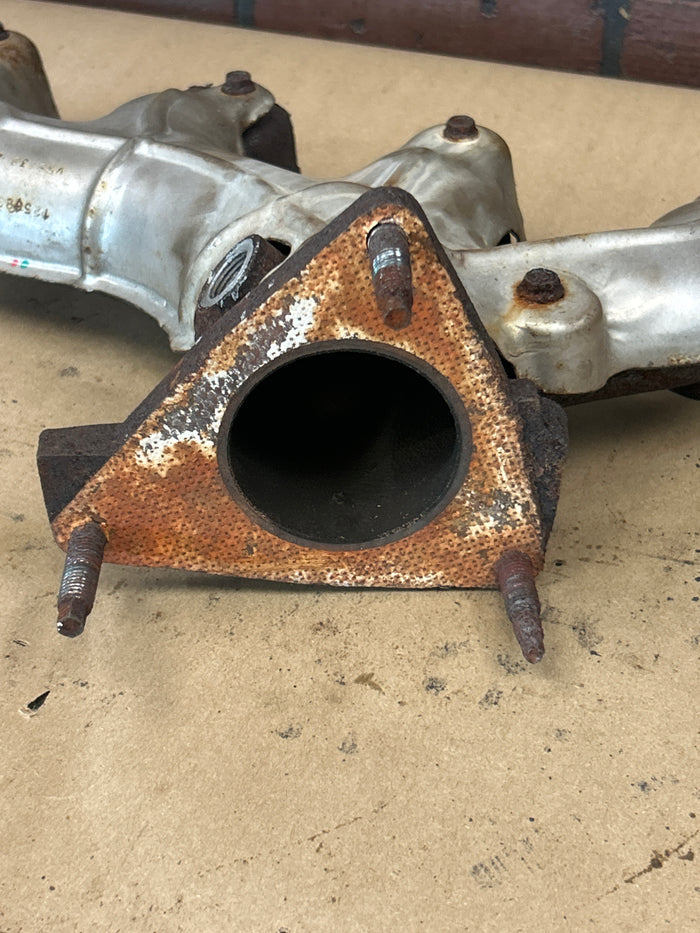 2001-2002 Camaro Trans Am Firebird LS1 Right Left Exhaust Manifolds Pair 5.7 86K