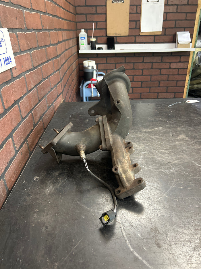 2003 - 2005 Dodge Neon Chrysler PT Cruiser Exhaust Manifold OEM