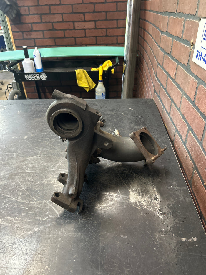 2003 - 2005 Dodge Neon Chrysler PT Cruiser Exhaust Manifold OEM