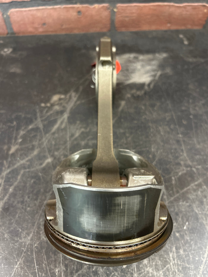 2005-2010 SRT8 6.1 Charger Challenger 300c Grand Cherokee Piston And Rod OEM