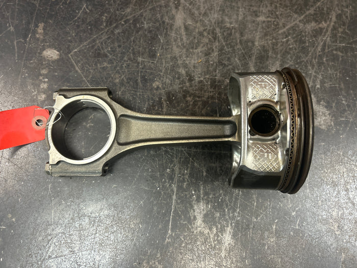 2005-2010 SRT8 6.1 Charger Challenger 300c Grand Cherokee Piston And Rod OEM