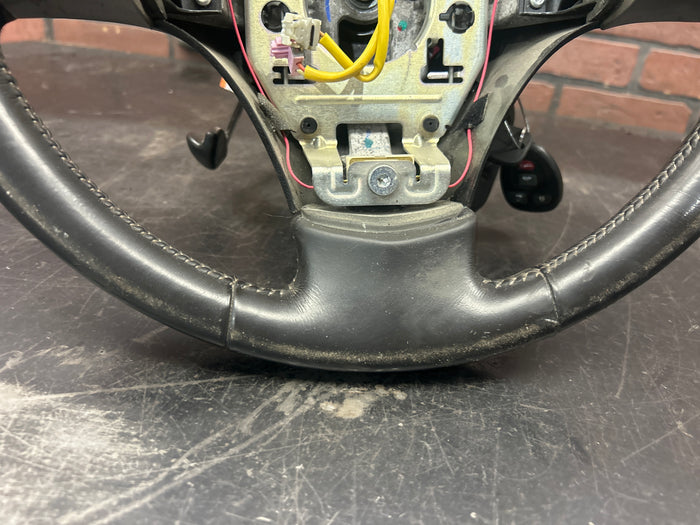 2006-2009 Pontiac Solstice Steering Wheel and Column W/ Cruise Controls Switches