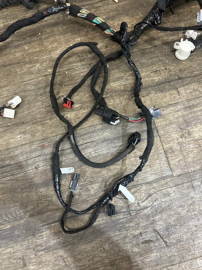 2007–2009 Pontiac Solstice GXP Turbo 2.0L Body Wiring Harness GM OEM 25867517