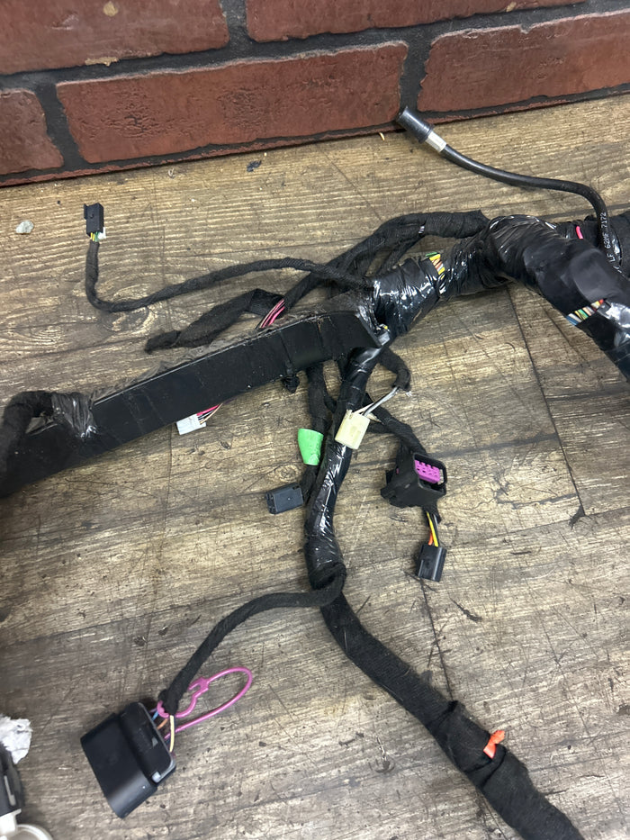 2007–2009 Pontiac Solstice GXP Turbo 2.0L Body Wiring Harness GM OEM 25867517