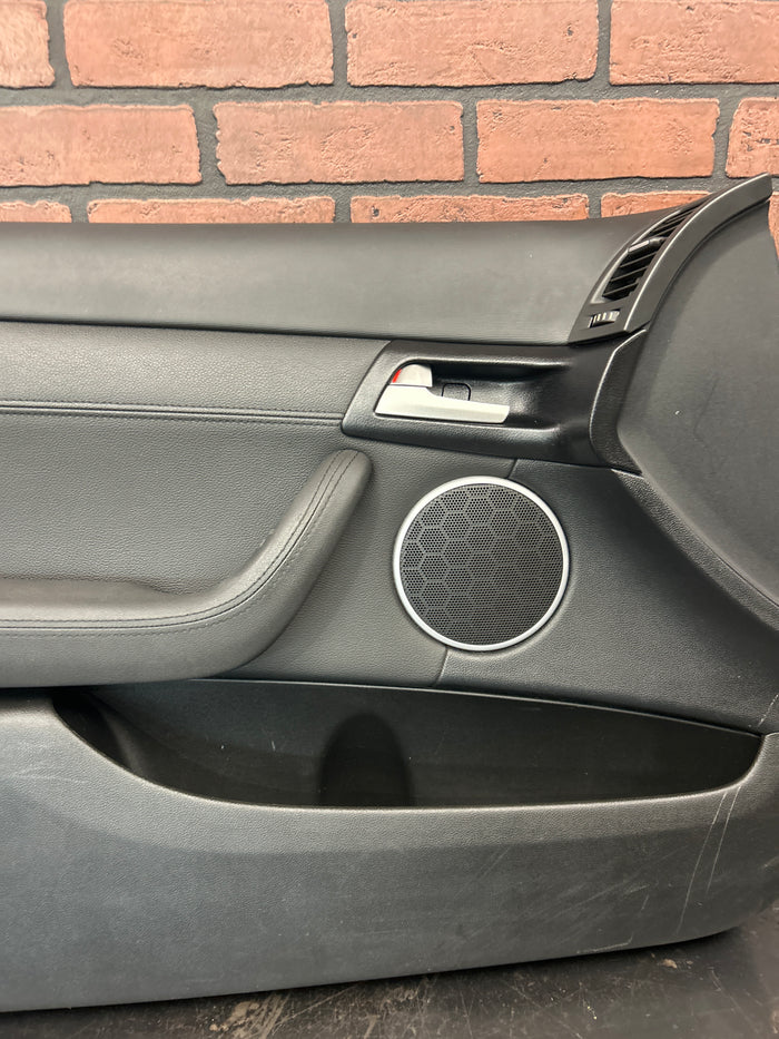 2008-2009 Pontiac G8 GT Black Leather Front Driver LH Inside Door Trim Panel OEM