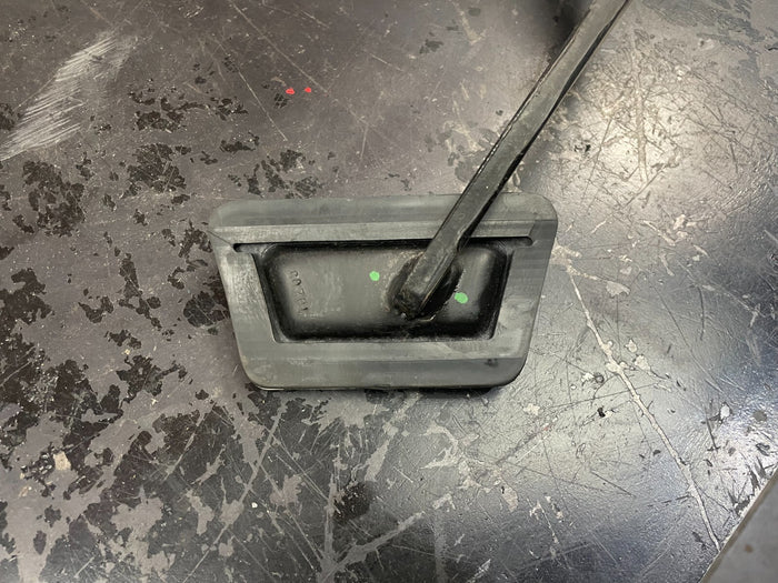 2008-2014 Dodge Challenger Foot Brake Stop Pedal Assembly w/ Bracket & Switch