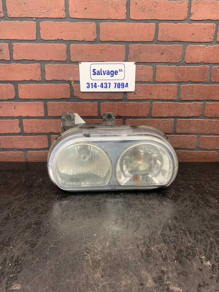 2008-2014 DODGE CHALLENGER LEFT SIDE/DRIVER SIDE HEADLIGHT LAMPLIGHT OEM