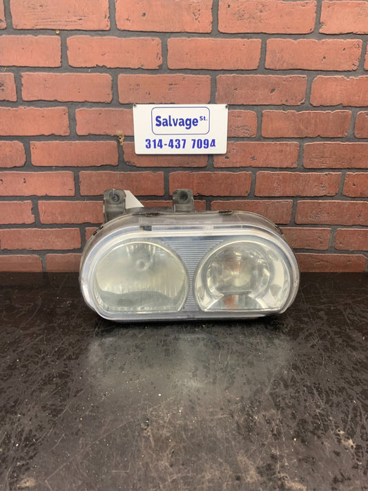 2008-2014 DODGE CHALLENGER LEFT SIDE/DRIVER SIDE HEADLIGHT LAMPLIGHT OEM