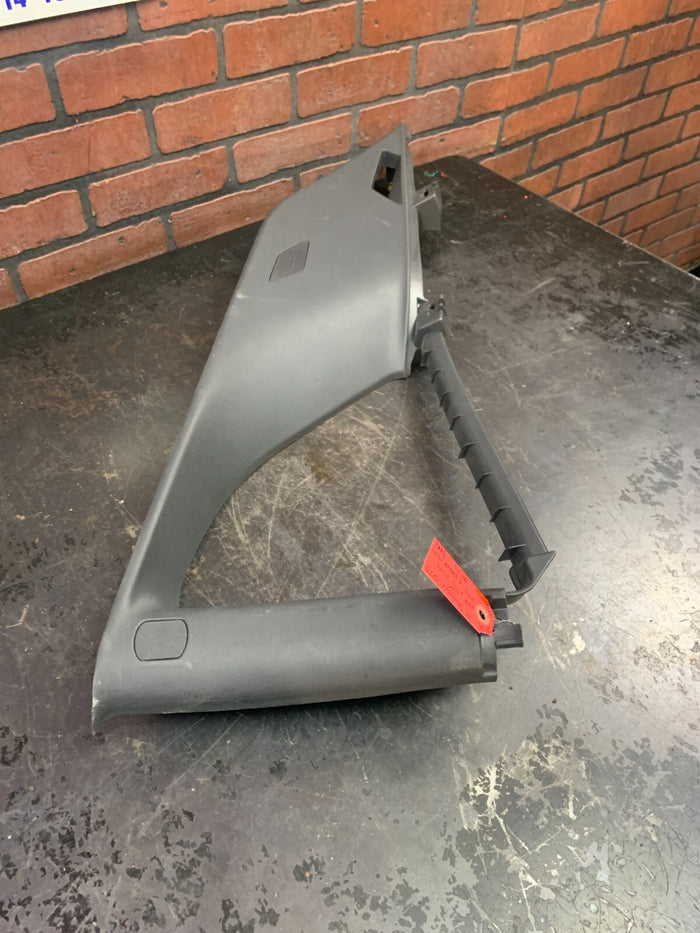 2008-2014 Dodge Challenger Passenger RH Side C Pillar Molding 1FQ58XDVAF