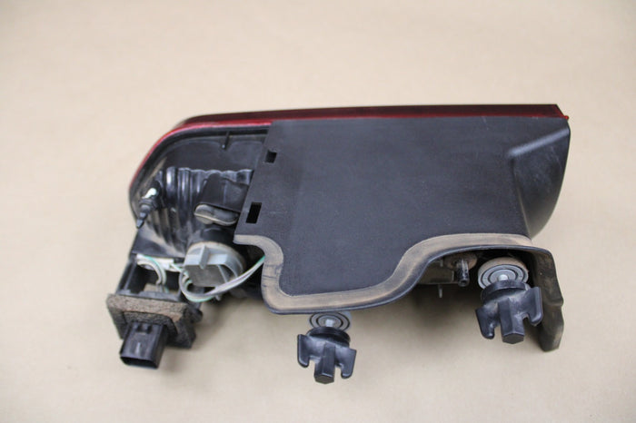 2008-2014 Dodge Challenger SRT8 Rear Passenger RH OEM Side Tail Brake Light