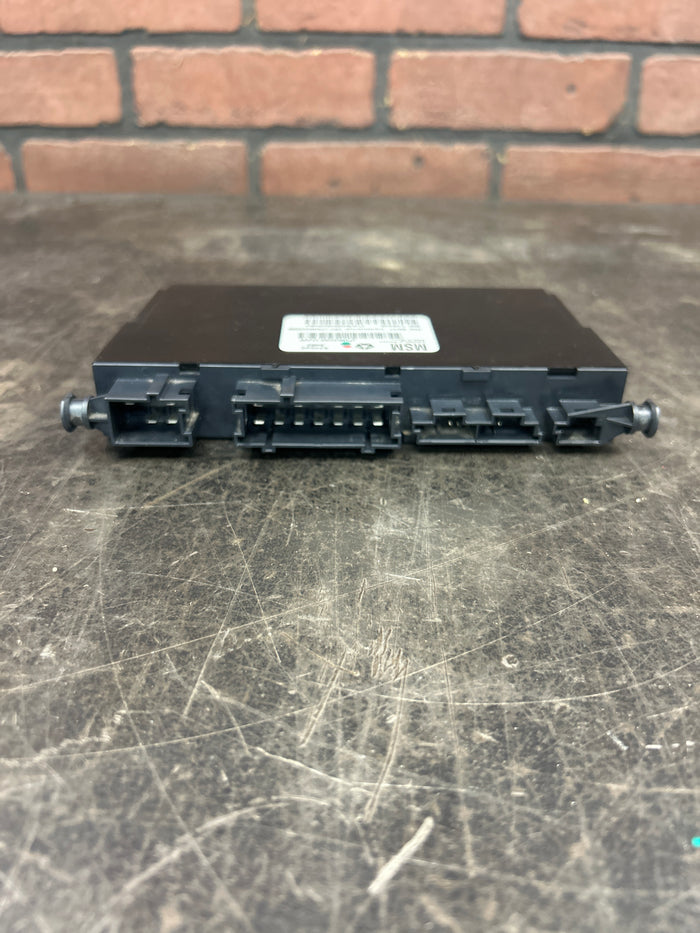 2011-2013 Jeep Grand Cherokee Memory Seat & Mirror Control Module P05026615AM