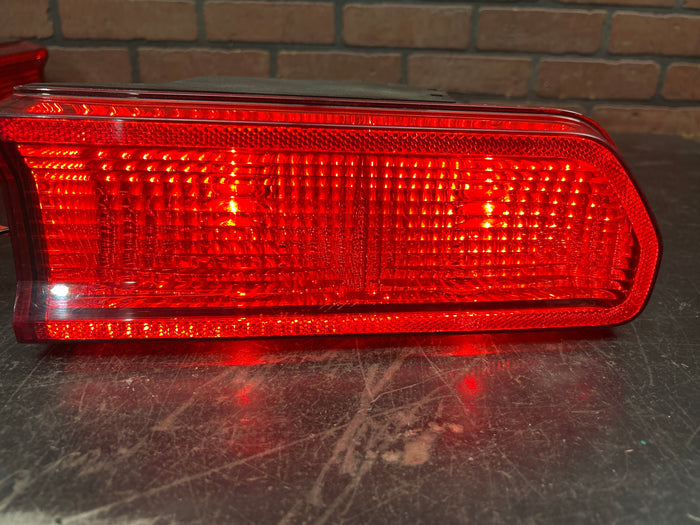 2011-2014 Dodge Challenger SRT8 OEM Left Right Tail Light Lamp Pair Set