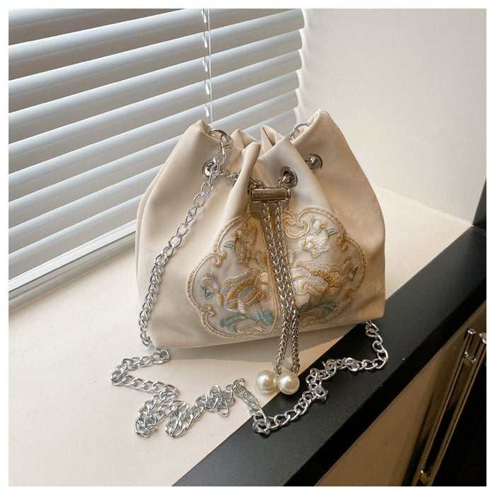 CL1295 - Elegant Tassel Round Messenger Bag