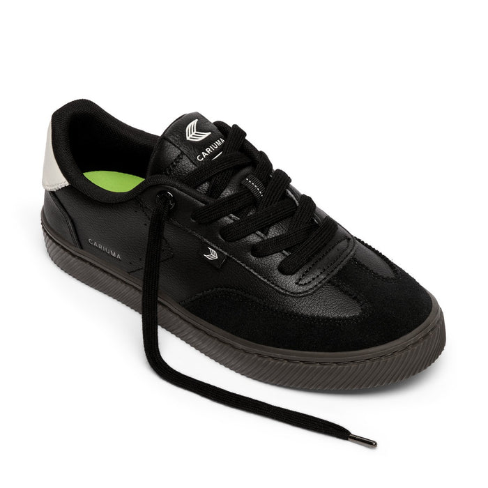 Zapatilla Cariuma Men TOCA Soft Grain Leather Tea Black
