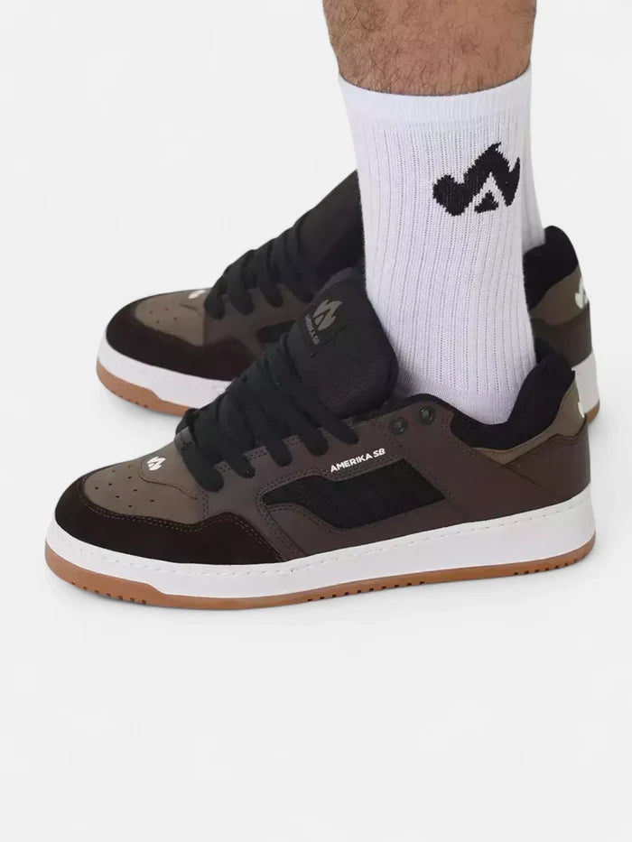 Zapatillas Amerika SB Ruka Marrón Negro